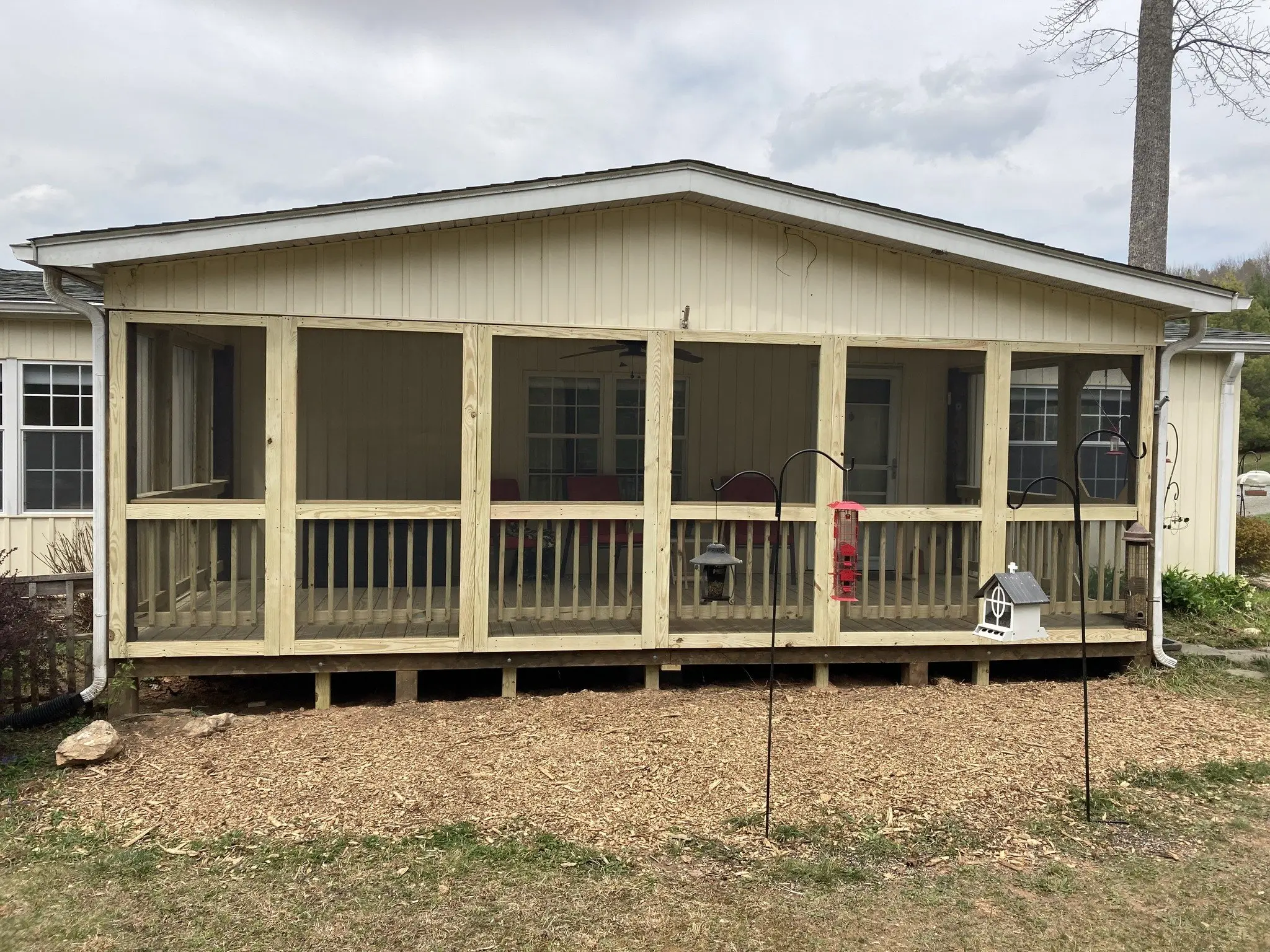 Screened porch addition